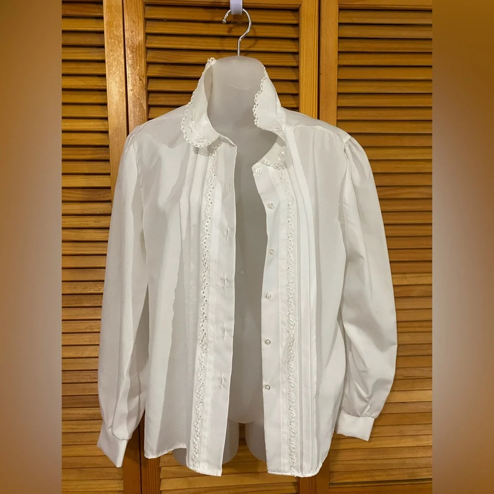 Vintage Rhoda Lee: Semi-sheer, button-up top with black bow - Picture 8 of 11